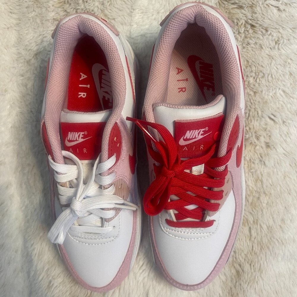 LIMITED EDITION Nike Air Max 90 "Valentine's Day" 2021 women's 7.5 - Picture 5 of 7